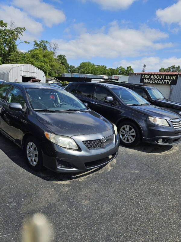 2010 Toyota Corolla LE's photo