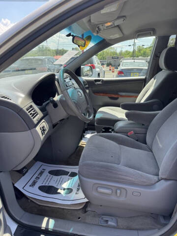 2009 Toyota Sienna XLE