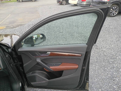 2020 Audi Q5 quattro Premium Plus 45 TFSI