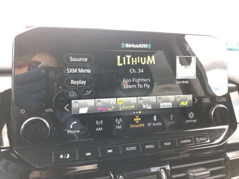 2023 Nissan Pathfinder Platinum