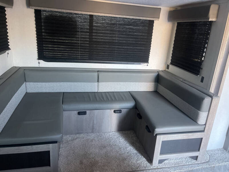 2021 Keystone RV Sprindale 240H