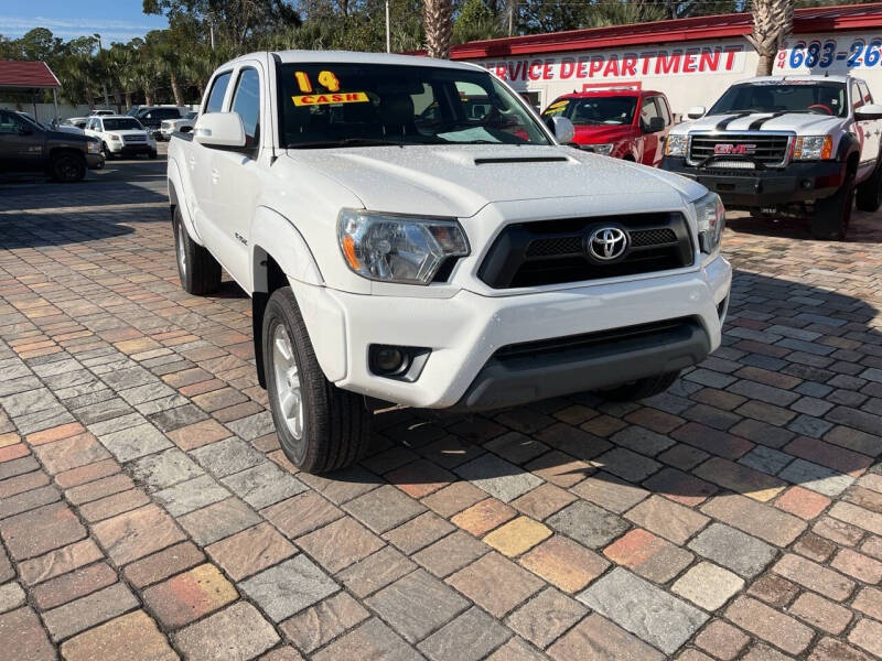 2014 Toyota Tacoma PreRunner photo 4