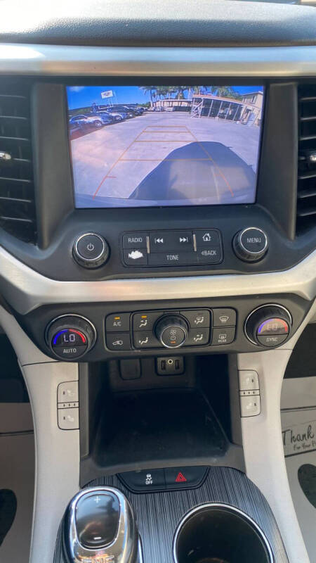 2019 GMC Acadia SLT-1