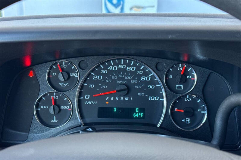 2025 GMC Savana 3500