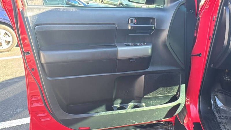 2011 Toyota Tundra Grade