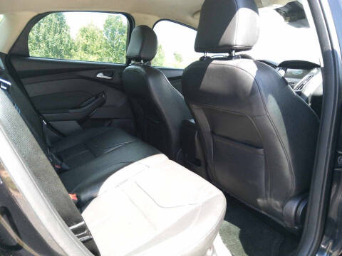 2016 Ford Focus Titanium