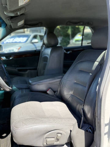2003 Cadillac DeVille