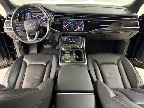 2019 Audi Q8 quattro Premium 55 TFSI