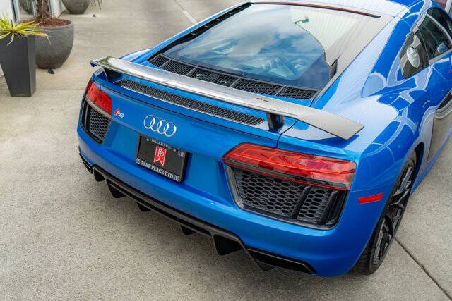 2017 Audi R8 12