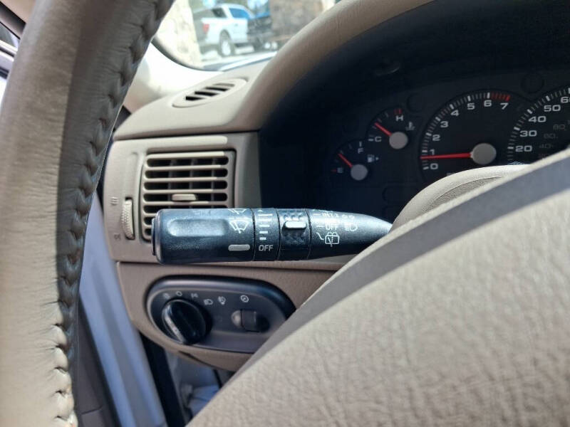 2004 Ford Explorer Eddie Bauer