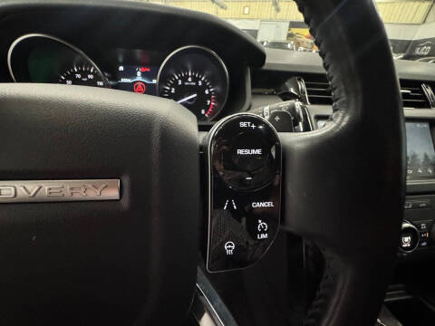 2020 Land Rover Discovery SE