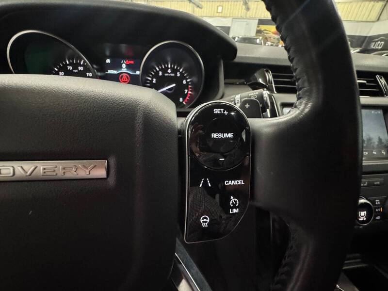 2020 Land Rover Discovery SE