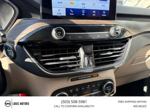 2020 Ford Escape Titanium