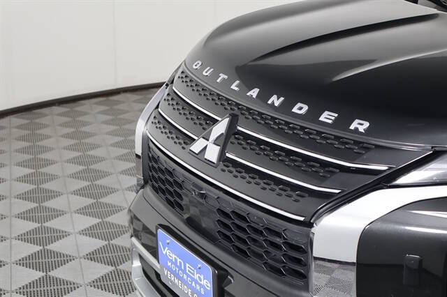 2024 Mitsubishi Outlander PHEV SEL Platinum Edition