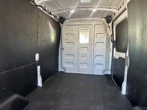 2023 Ford Transit 250