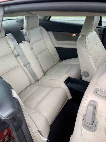 2011 Volvo C70 T5
