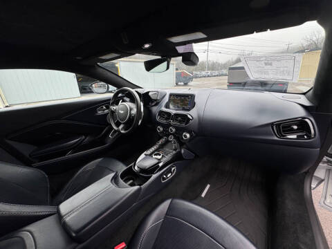 2020 Aston Martin Vantage