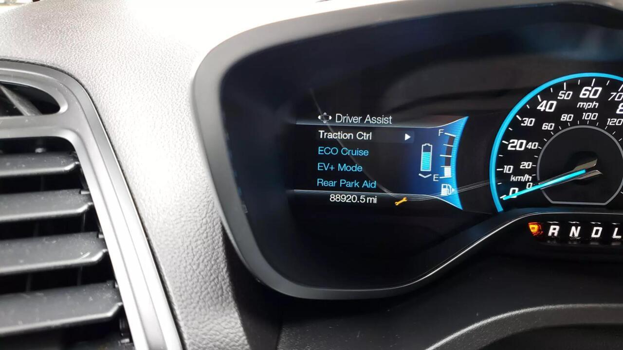 2016 Ford C-MAX Energi SEL 4dr Wagon 20