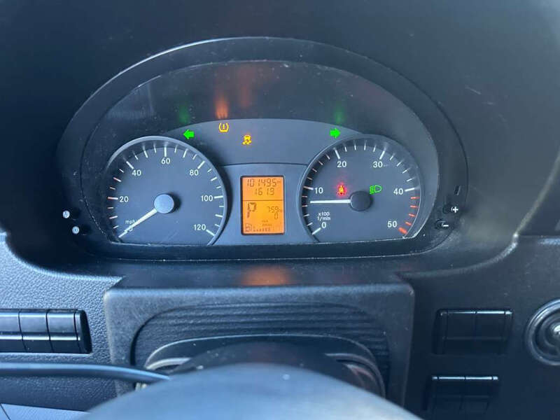2011 Freightliner Sprinter 2500