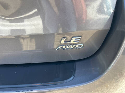 2012 Toyota Sienna LE 7-Passenger