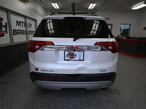 2017 GMC Acadia SLE-2