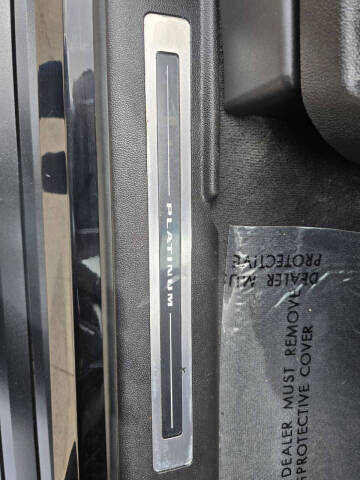 2016 Cadillac Escalade Platinum