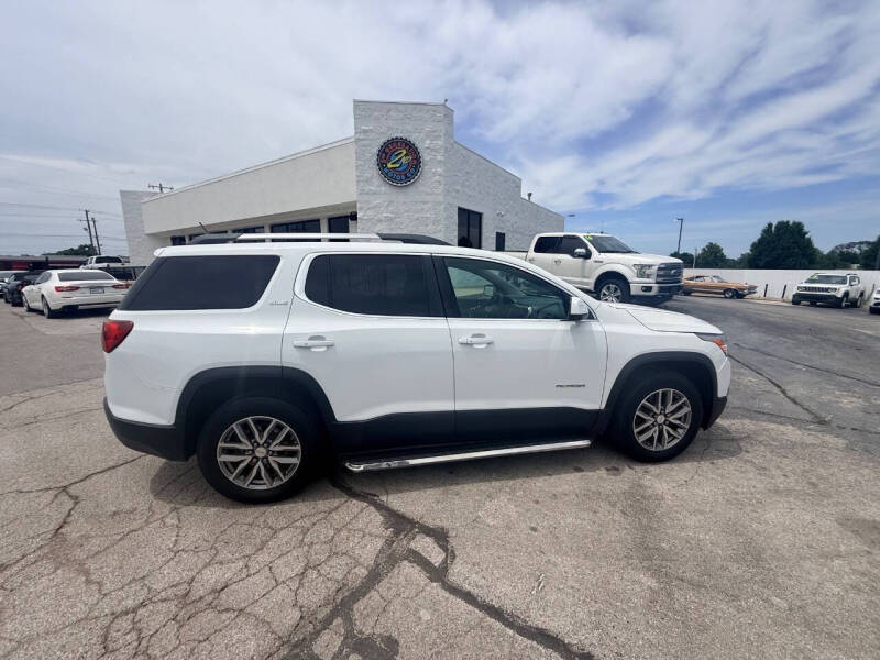 2018 GMC Acadia SLE-2