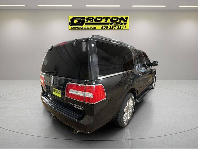 2013 Lincoln Navigator L
