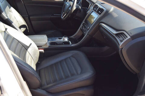 2018 Ford Fusion Hybrid SE