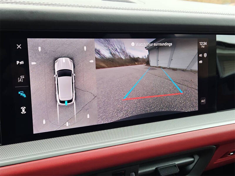 2024 Porsche Cayenne S