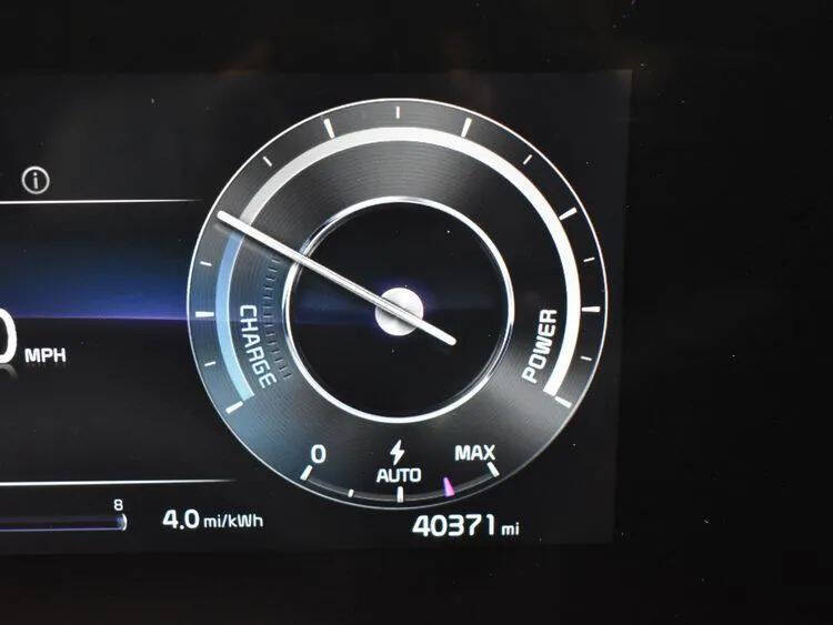 2023 Kia Niro EV Wind