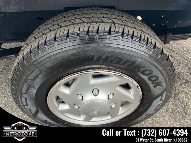 2011 Ford E-Series E-350 SD