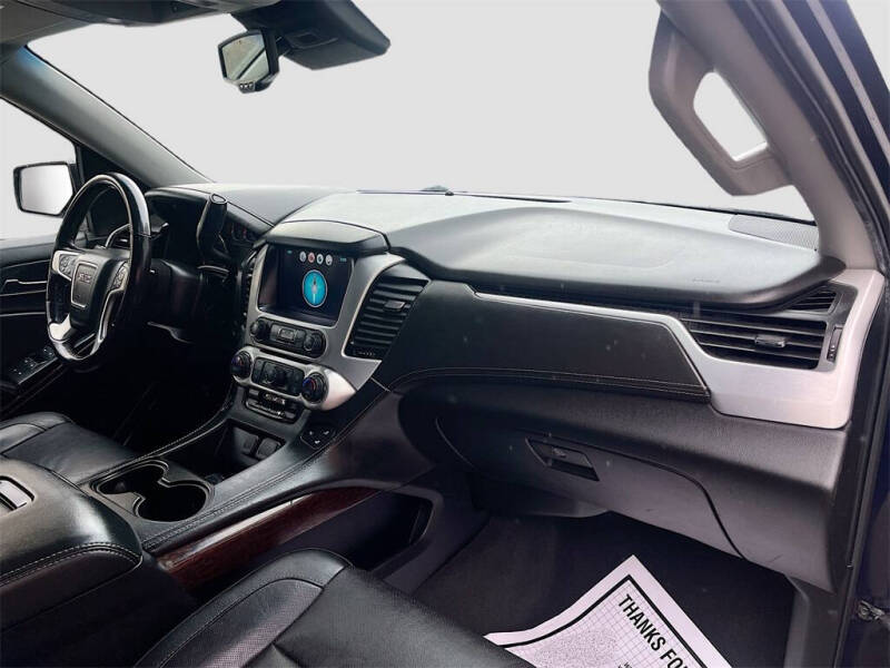 2020 GMC Yukon XL SLT