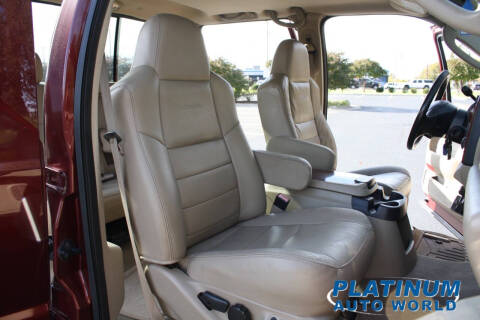 2005 Ford F-350 Super Duty Lariat