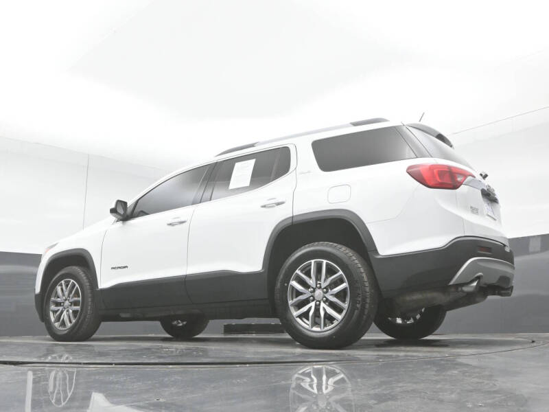 2019 GMC Acadia SLE-2