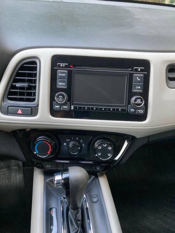 2021 Honda HR-V LX