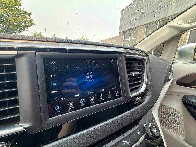 2018 Chrysler Pacifica Touring L