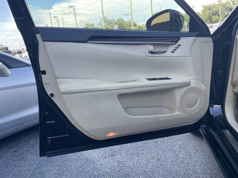 2013 Lexus ES 350