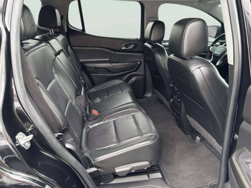 2020 GMC Acadia SLT