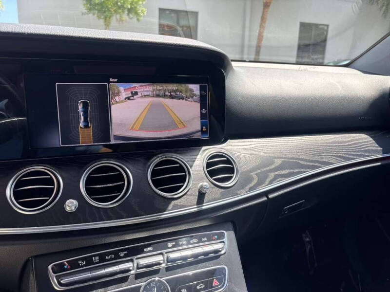2018 Mercedes-Benz E-Class E 300