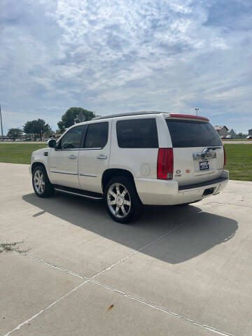 2010 Cadillac Escalade Luxury