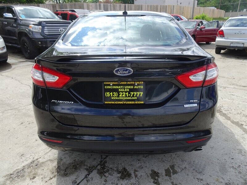 2015 Ford Fusion SE