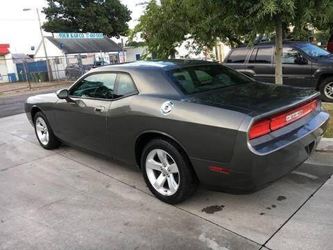 2010 Dodge Challenger SE