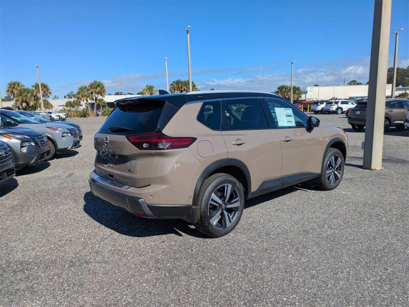 2025 Nissan Rogue SL