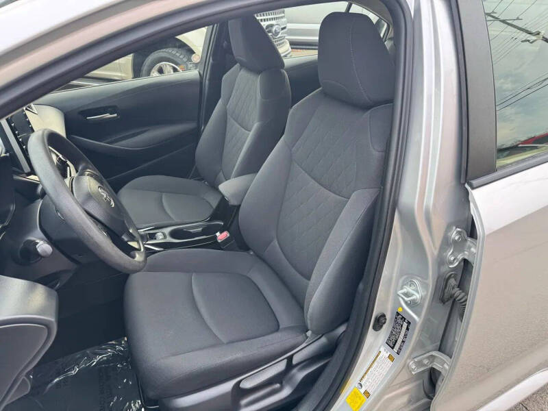 2020 Toyota Corolla LE