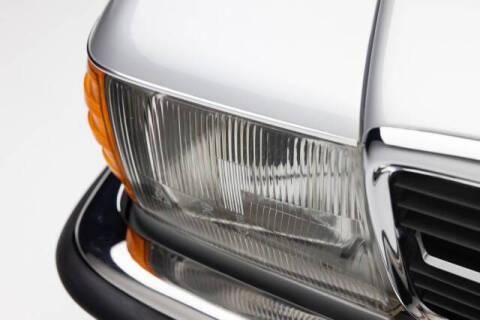 1986 Mercedes-Benz 560-Class 560 SL