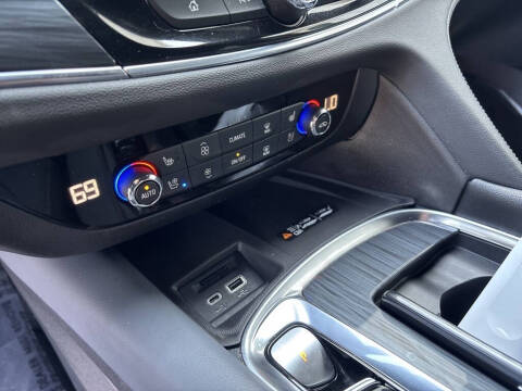 2024 Buick Enclave Premium