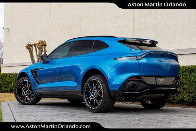 2021 Aston Martin DBX