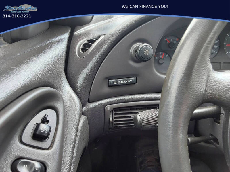 2000 Ford Mustang