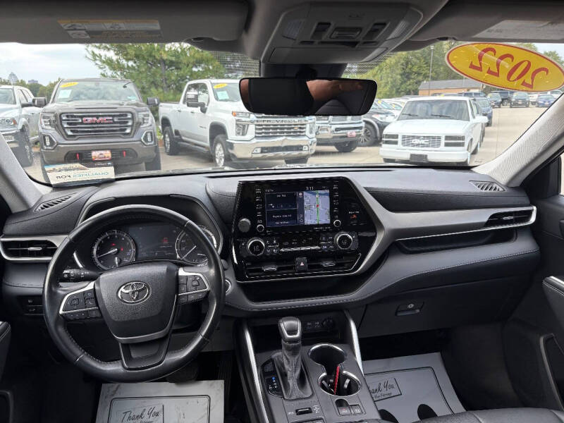 2022 Toyota Highlander XLE